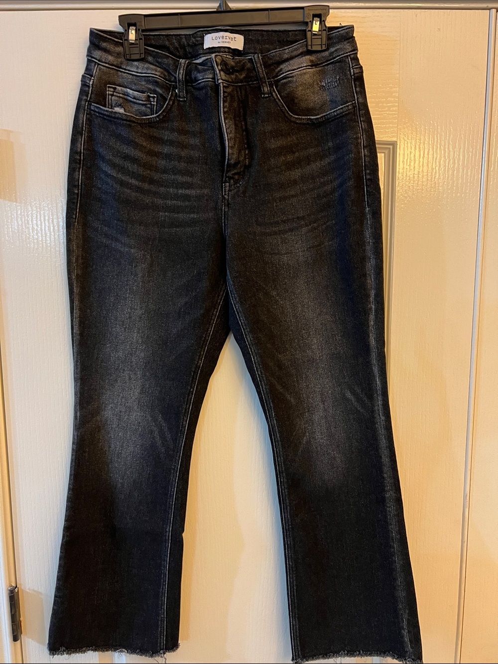 Lovervet by Vervet High-Rise Women's Jeans in Washed Black Raw Hem